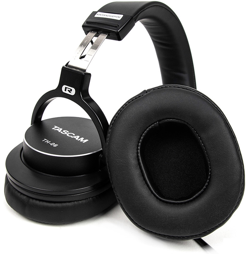 Tascam TH-06